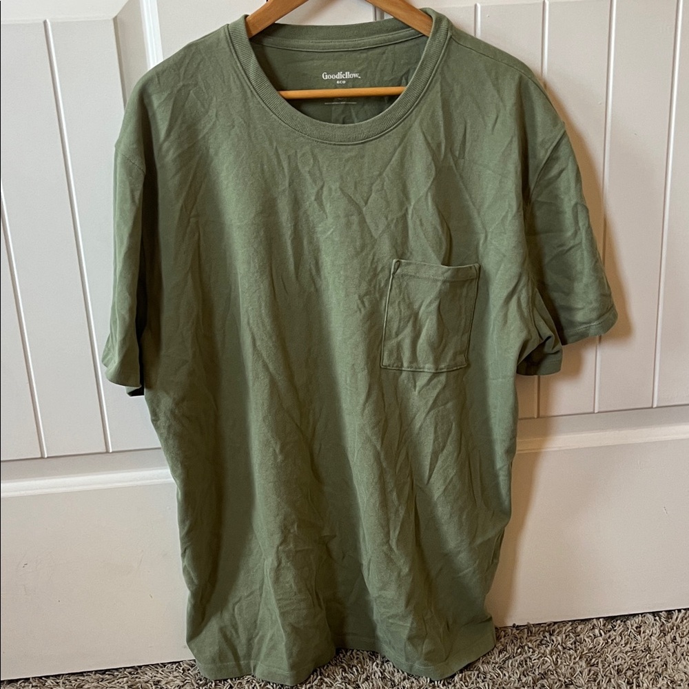 Goodfellow & Co Men's Sage Green Pocket Tee